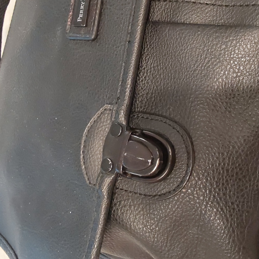 Perry Ellis Black Leather Portfolio Mens Breifcase - Picture 5 of 16